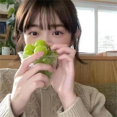 莉莉·詹姆斯